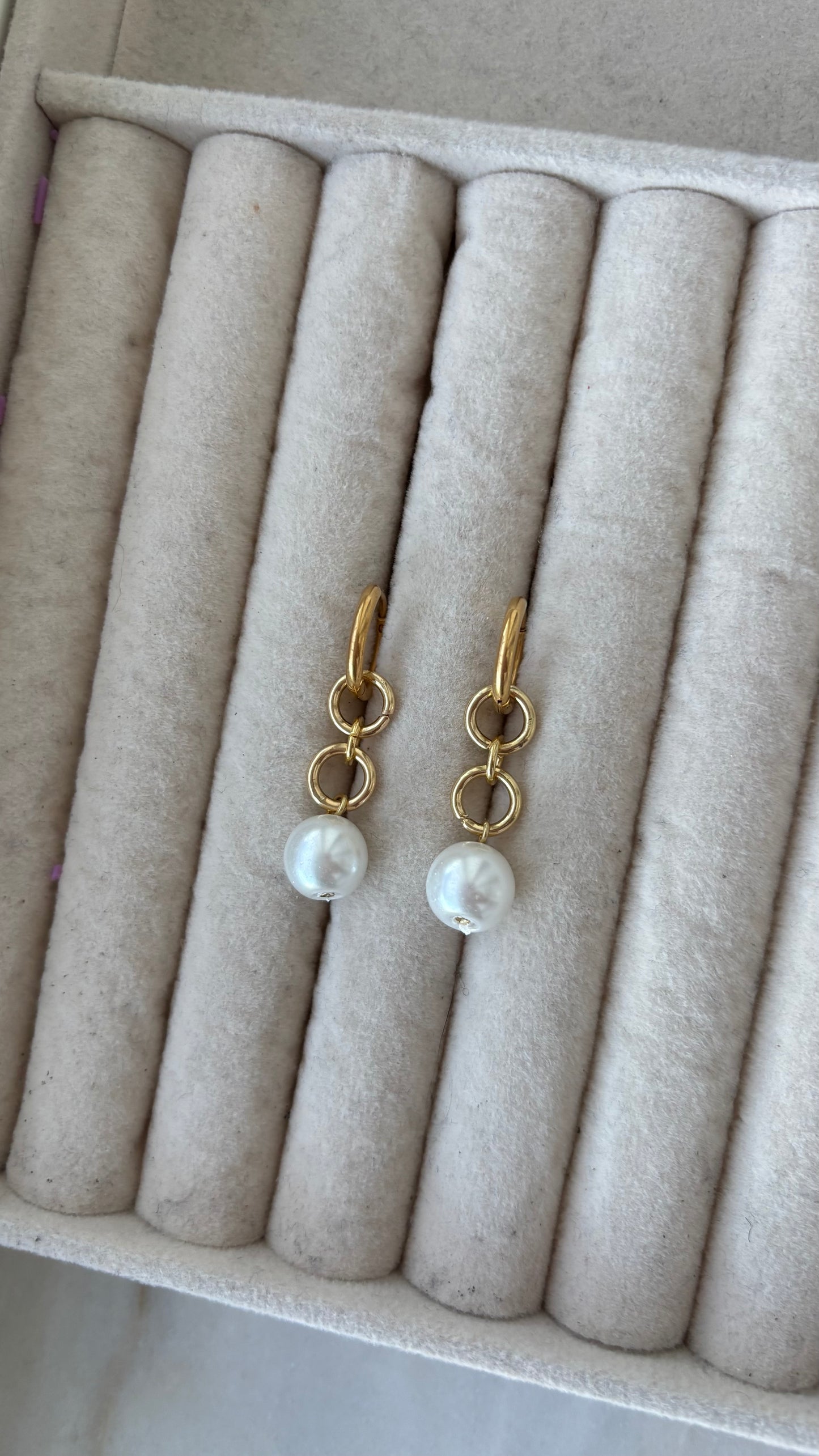 Felicia earrings